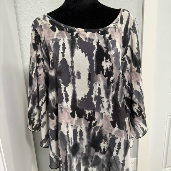 Paraphrase Blouse - winged sleeves - Picture 3 of 5